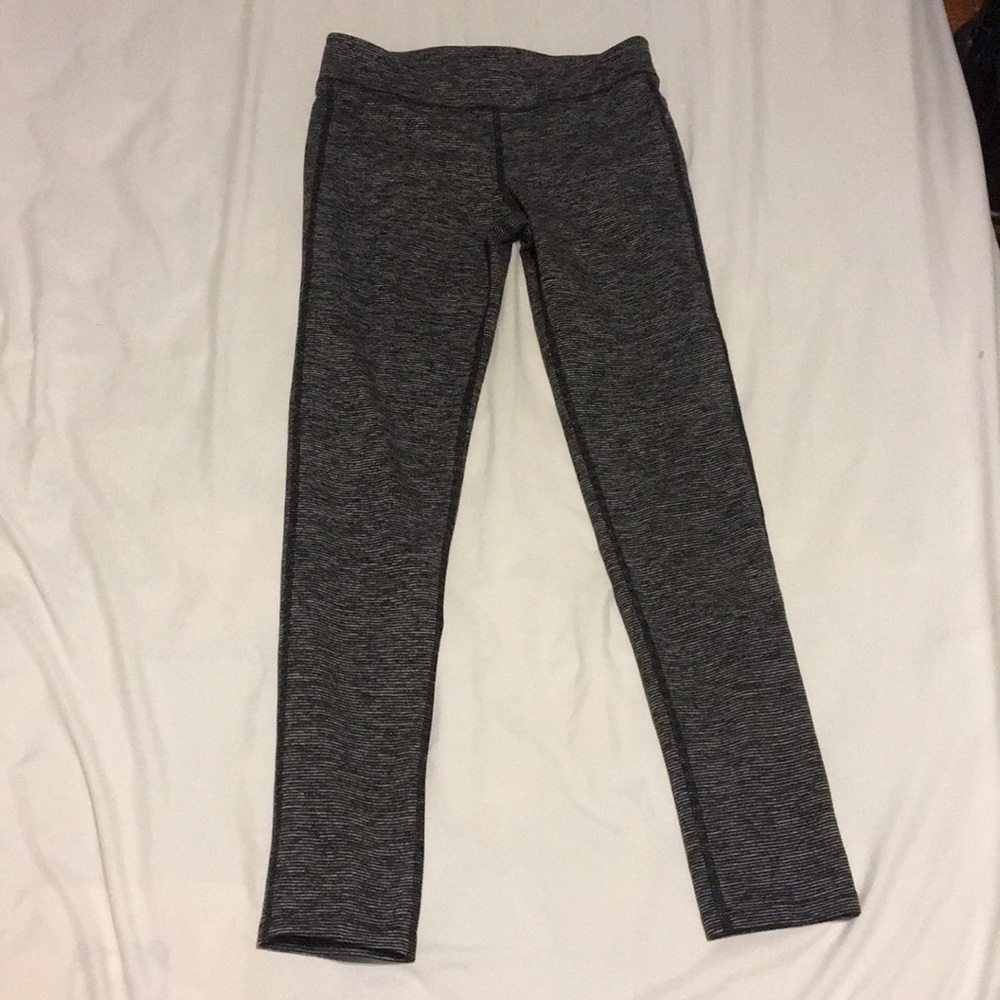 Girls dark grey Old Navy active leggings